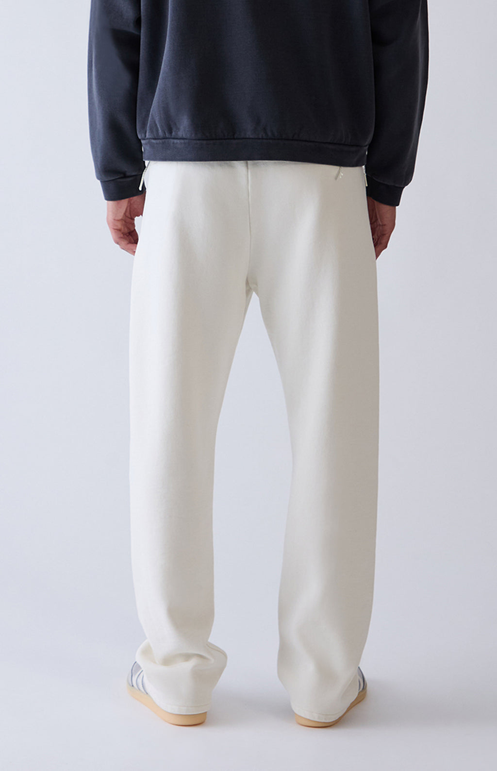A.R.C. Cream Fleece Baggy Sweatpants